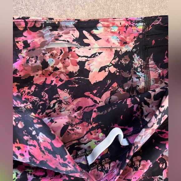 Lululemon Swift Speed High-Rise Crop Multi-color - Picture 5 of 7